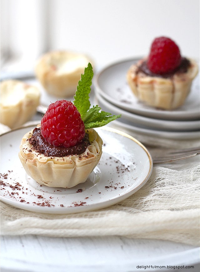 Raspberry Mascarpone Cheesecakes In Fillo Shells