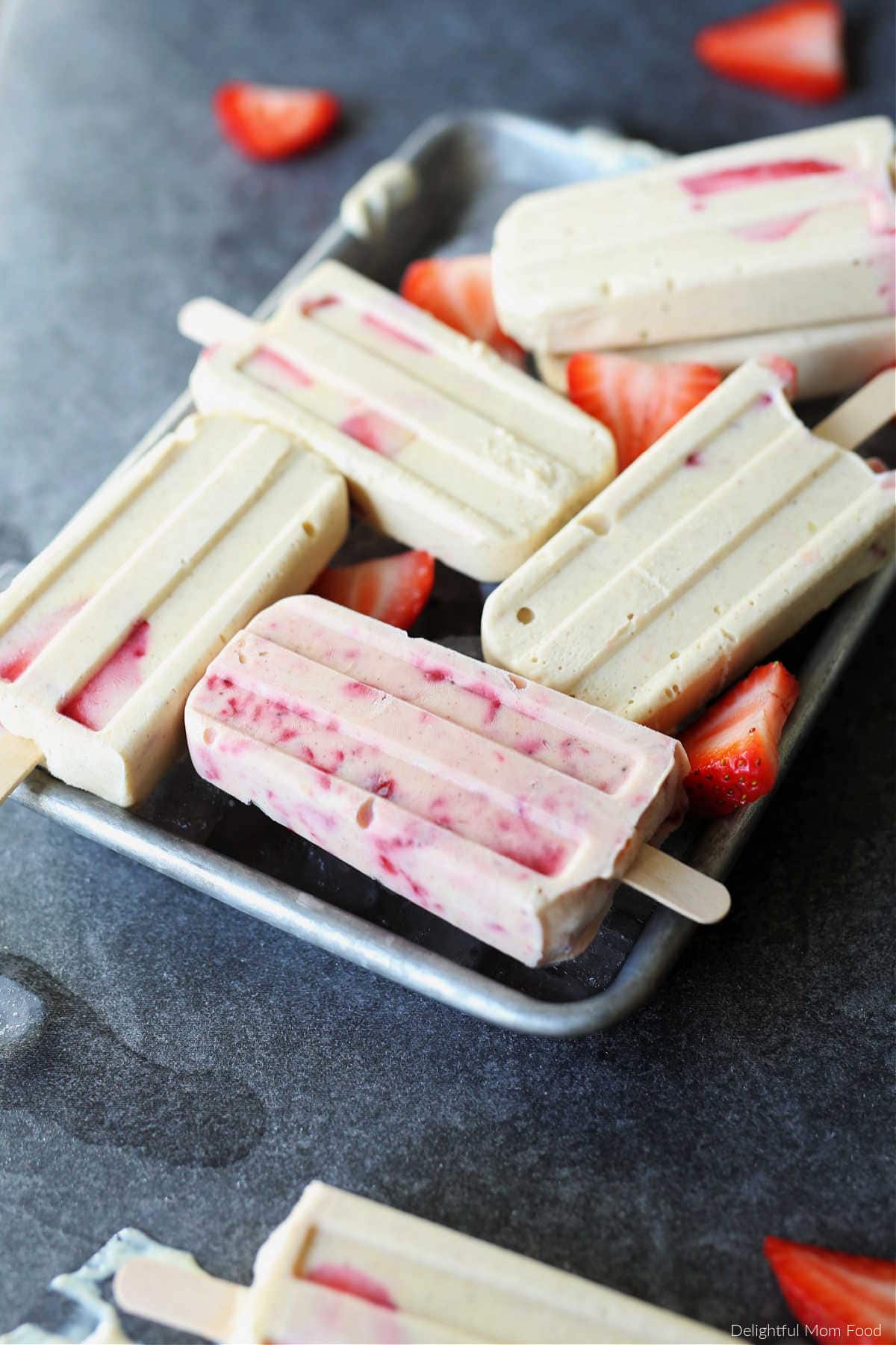 cheese cake popsicle recipe with strawberries