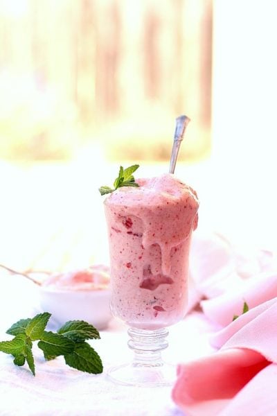 strawberry banana smoothie
