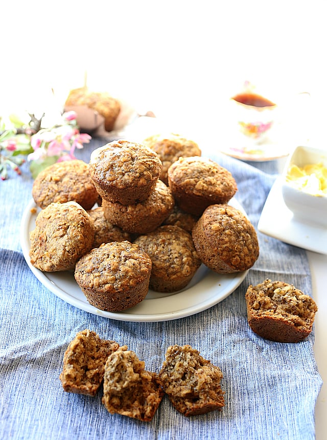 Easy Oatmeal Muffins | Gluten Free | Made with Flax and Chia Seeds