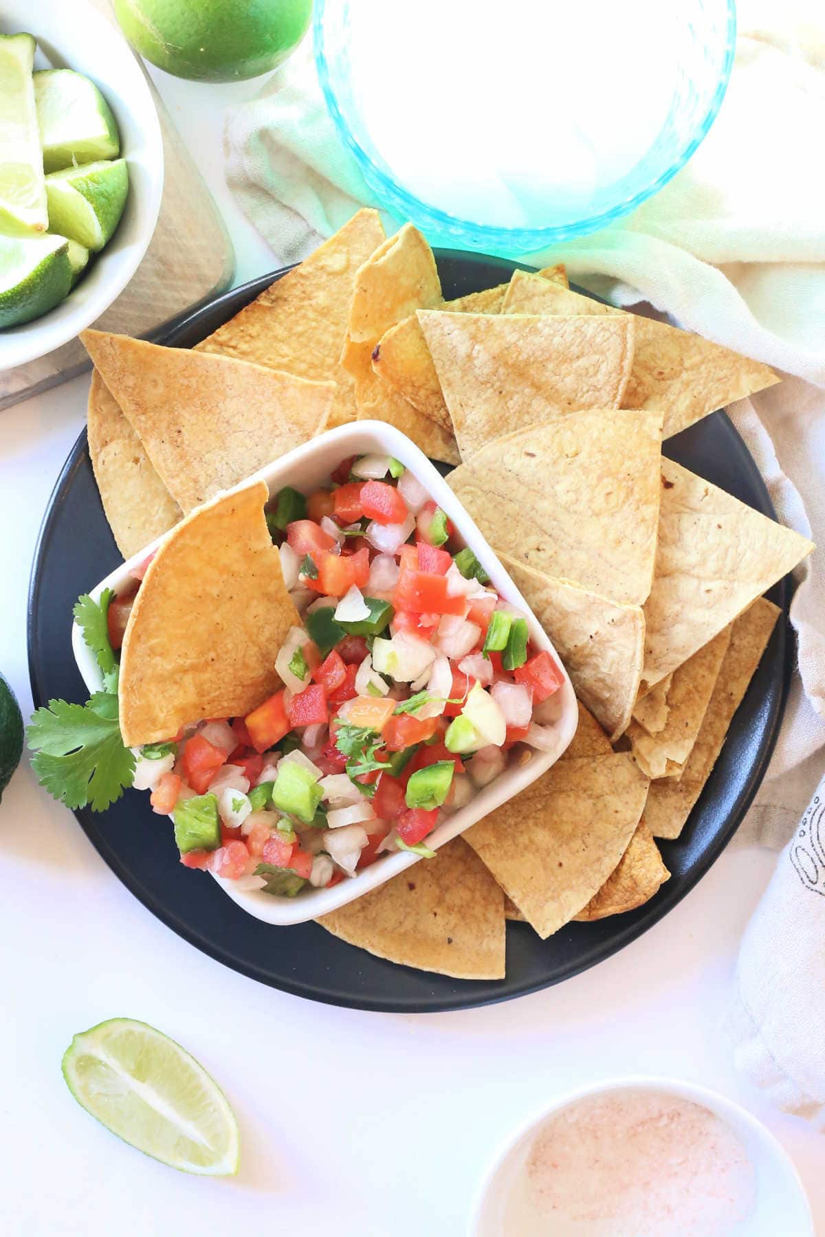 easy baked corn chips with fresh pico de gallo