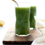 Green machine juice to help reset your body, detox, and pump you full of vital nutrients to instantly increase energy and gut health! This green drink is delicious, refreshing, and simple to make in both a juicer or blender. #greenmachinejuice #green #juice #detox #drinks #beverage #wellness #healthy #glutenfree #cleanse #recipe | Delightful Mom Food