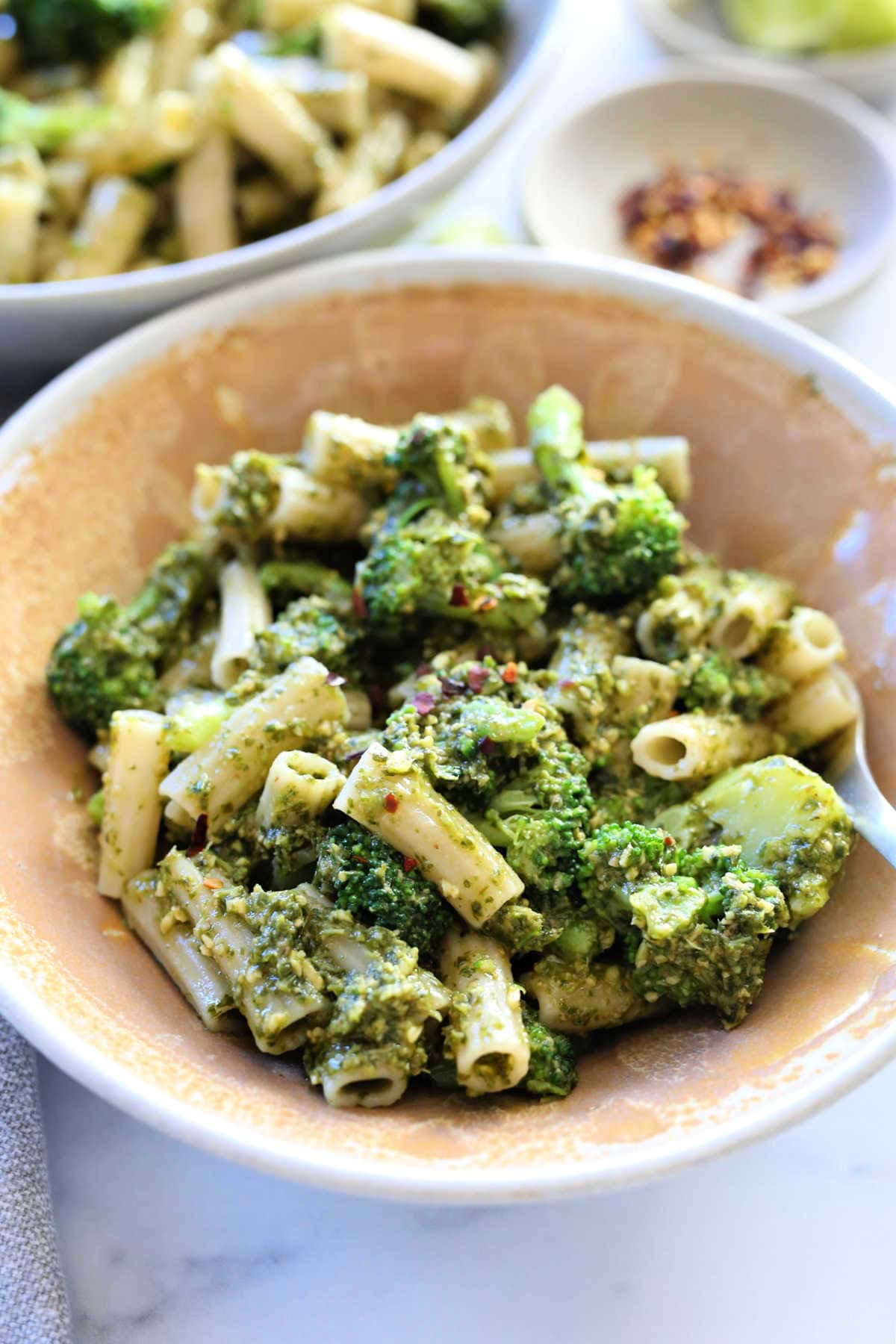 gluten free pasta with green pesto and broccoli