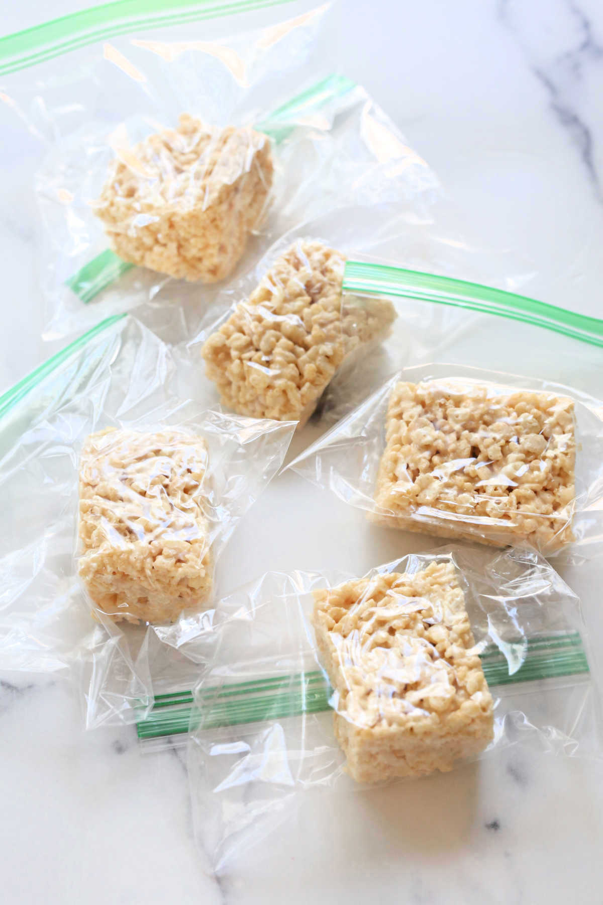 homemade rice crispy treats in zip bags for healthy snacks