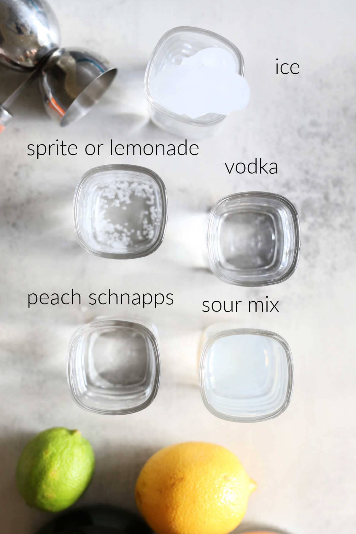 what goes into a white tea shot - vodka, peach schnapps, sour mix, lemonade