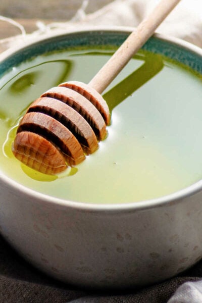Mug With Green Tea and Honey Recipe