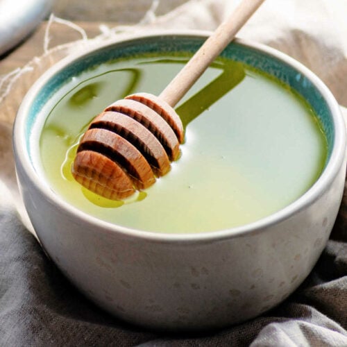 Mug With Green Tea and Honey Recipe