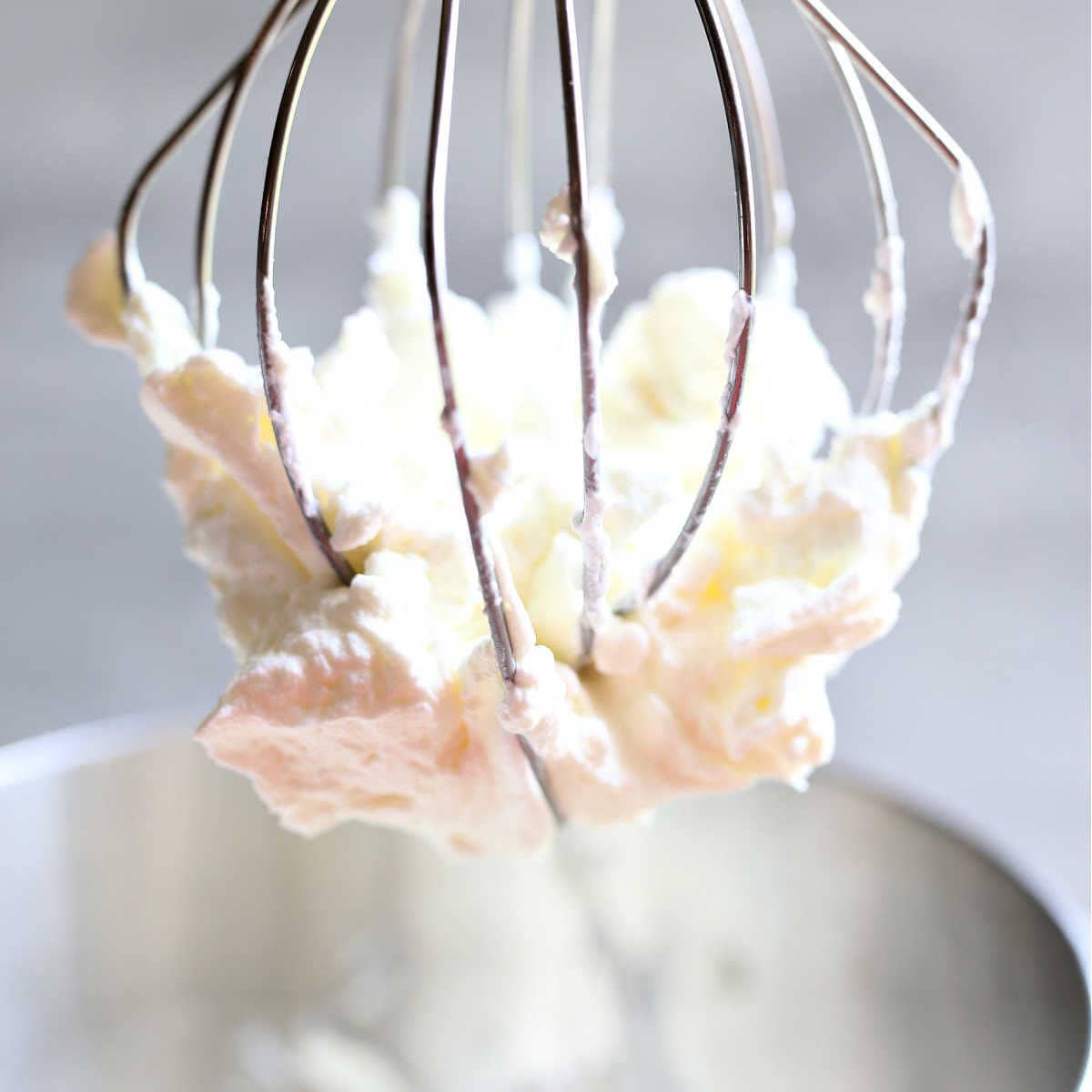 Sugar Free Whipped Cream Recipe (Keto Friendly) - Delightful Mom Food