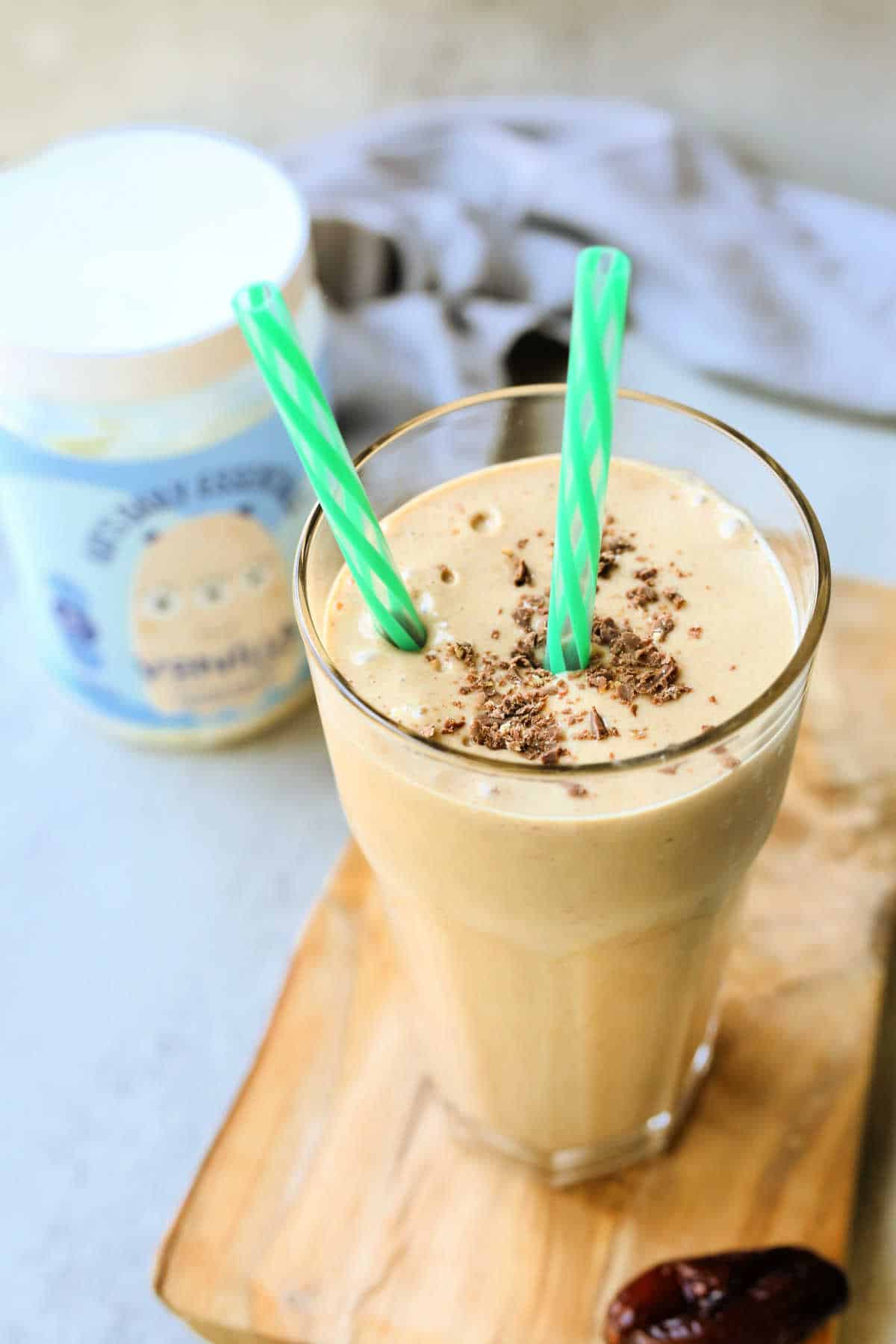 Peanut butter & banana smoothie recipe in a glass.